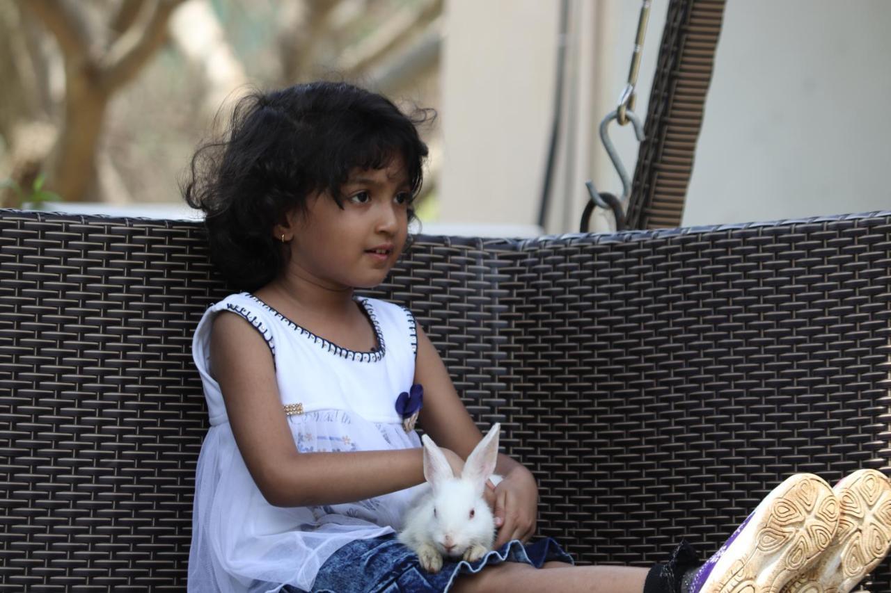 Manas Resort With Petting Zoo, イガットプリ エクステリア 写真